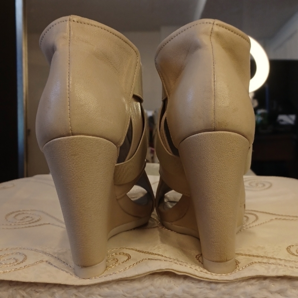 𝅺heels - Picture 7 of 10
